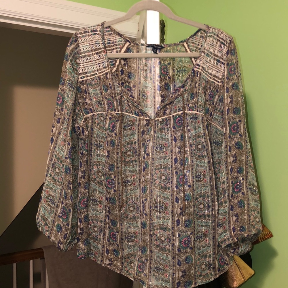 AE shimmer blouse